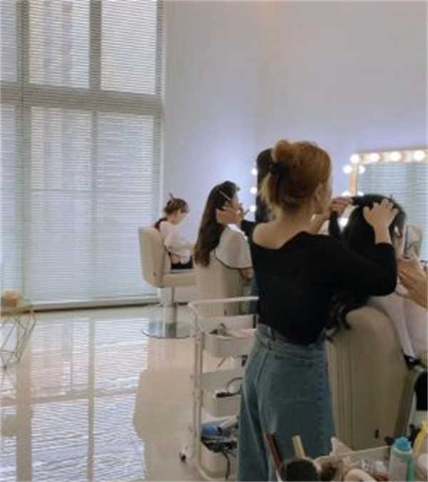 昆明有什么化妆学校？可实地考察学校
