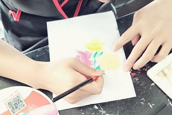 深圳化妆学校有哪些？师资好的学校一览