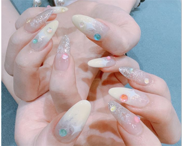 广州附近有美甲培训班吗？盘点协助创业学校