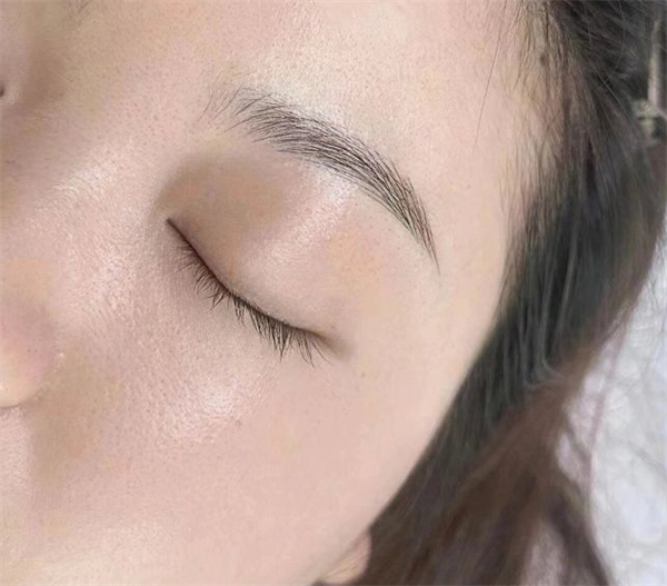 青岛哪家是专业培训纹绣的？推荐教学体系成熟学校